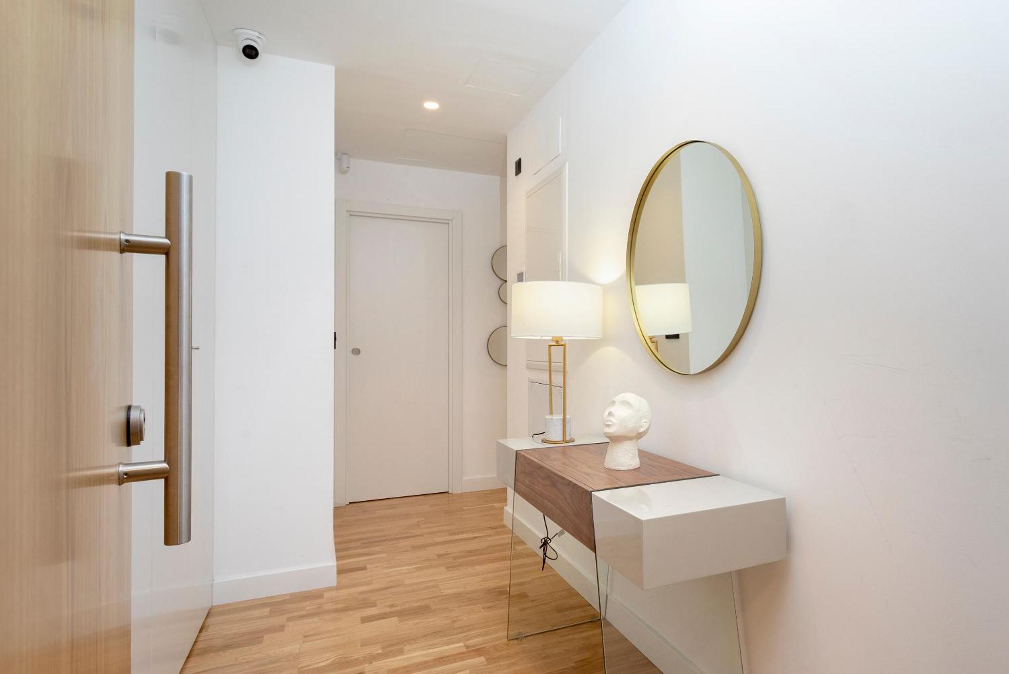 Malagueta Beach Front Luxury Apartment By Rent Me Malaga Luaran gambar