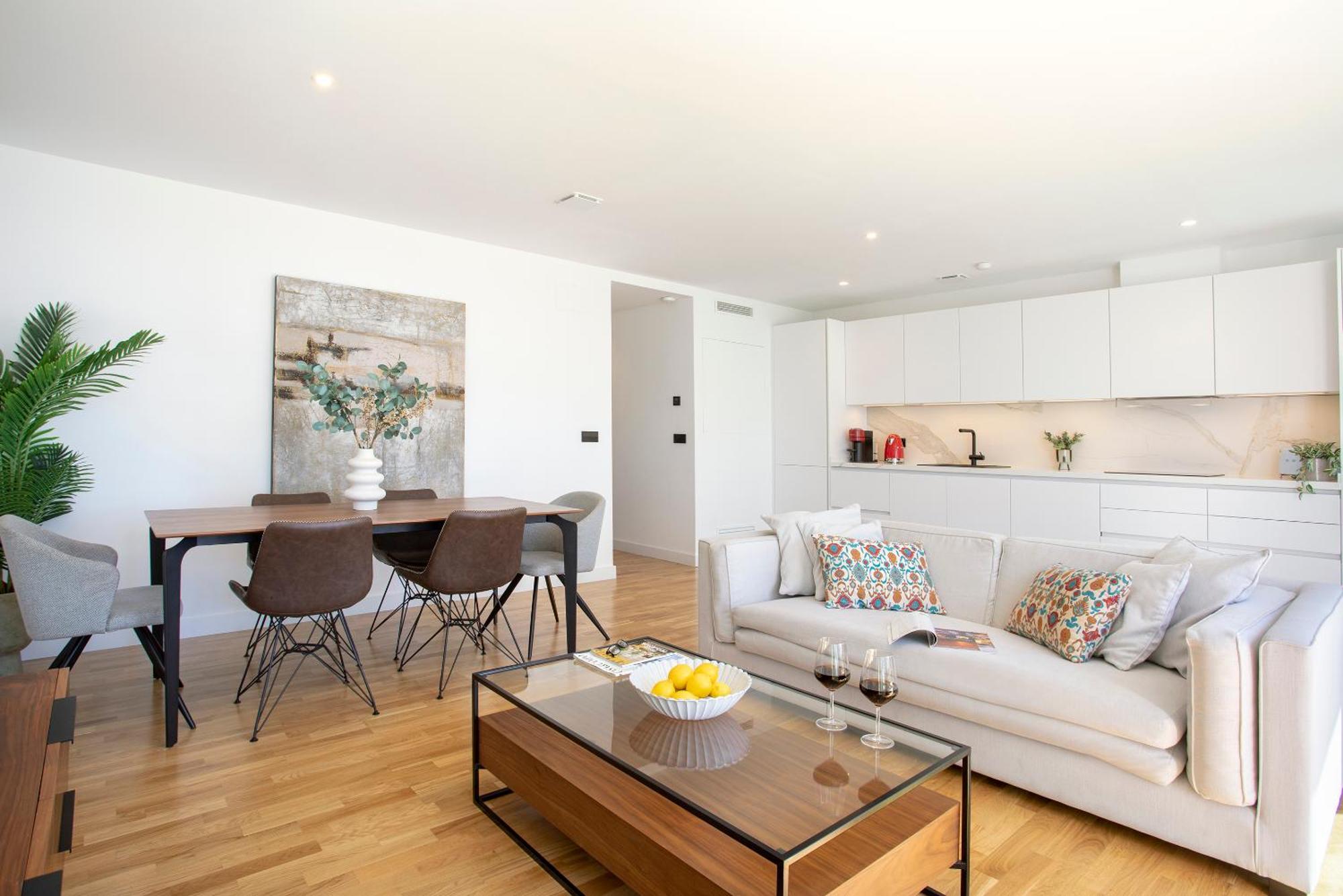 Malagueta Beach Front Luxury Apartment By Rent Me Malaga Luaran gambar