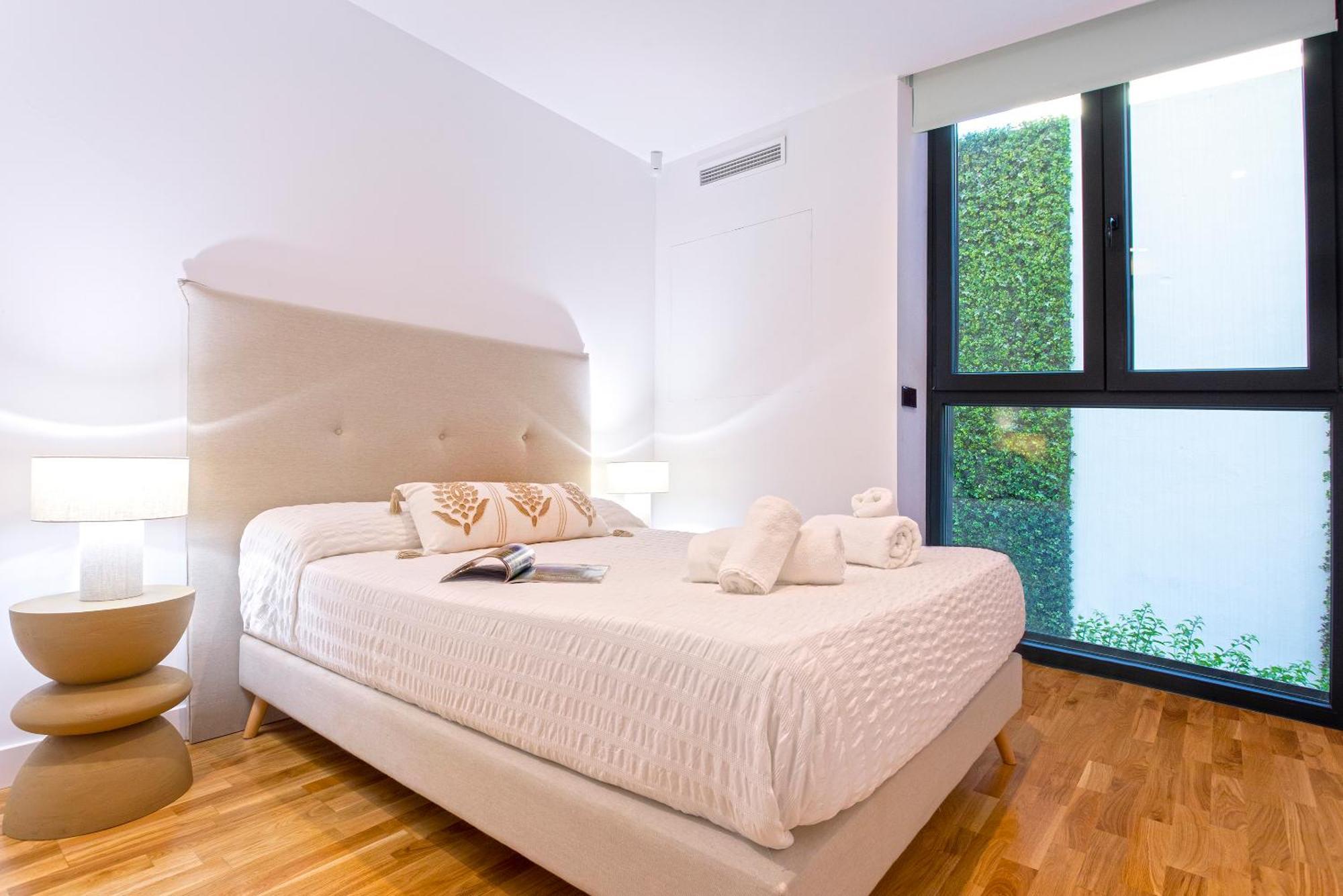 Malagueta Beach Front Luxury Apartment By Rent Me Malaga Luaran gambar