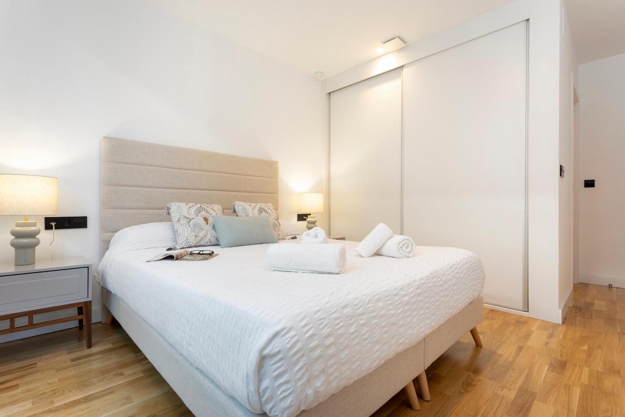 Malagueta Beach Front Luxury Apartment By Rent Me Malaga Luaran gambar