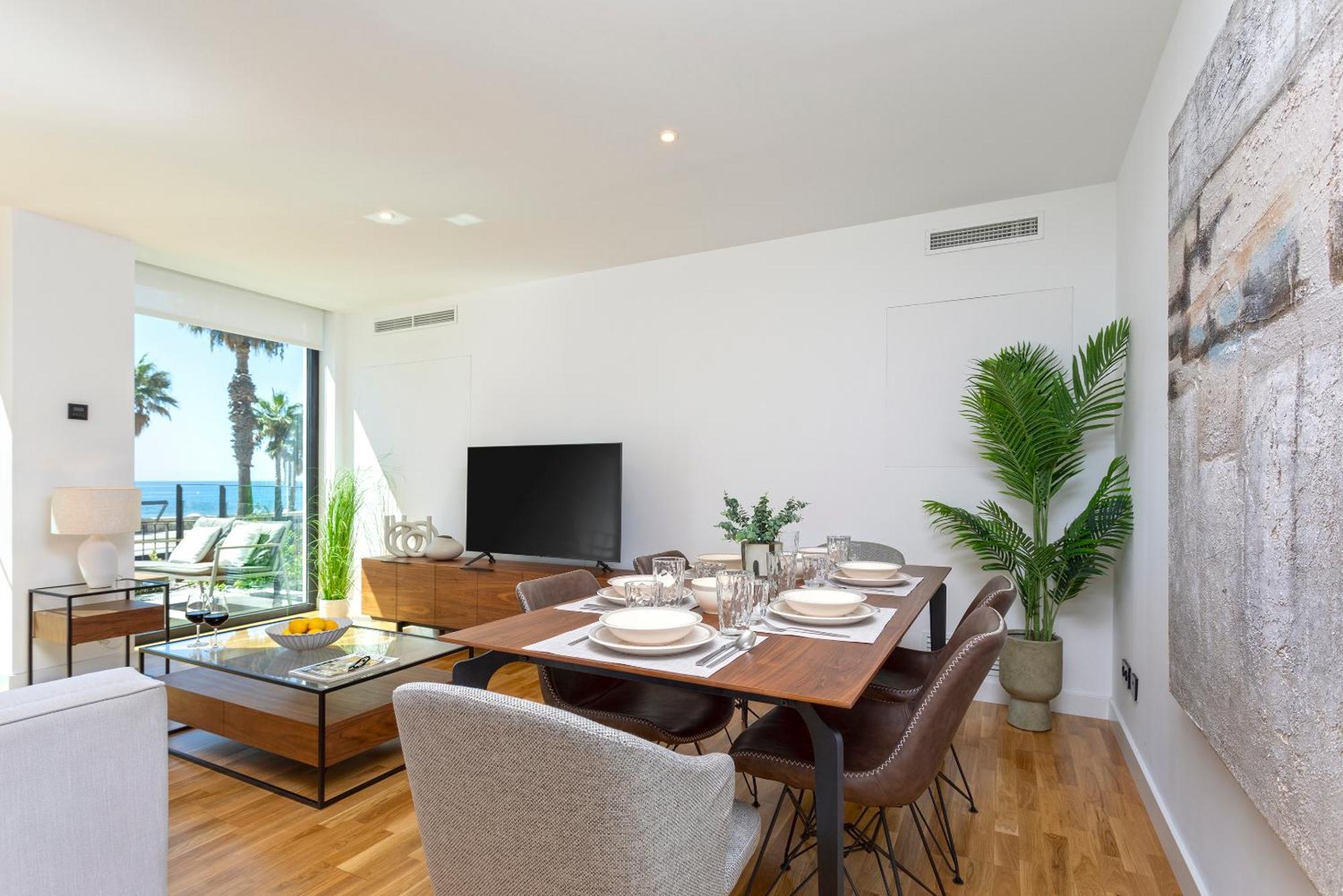Malagueta Beach Front Luxury Apartment By Rent Me Malaga Luaran gambar